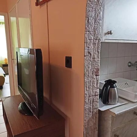 önálló, Klimatizált, Medencés A Balatonnál! Maison d'hôtes *