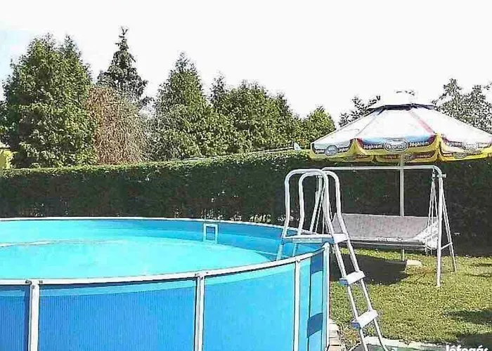 בית הארחה Klimatizalt, Medences, Jakuzzis Nyaralo A Balatonnal! *