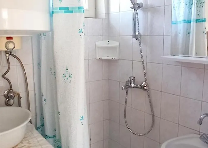 בית הארחה Klimatizalt, Medences, Jakuzzis Nyaralo A Balatonnal! *